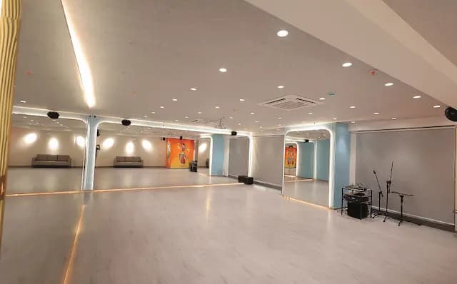 Gallery image 10